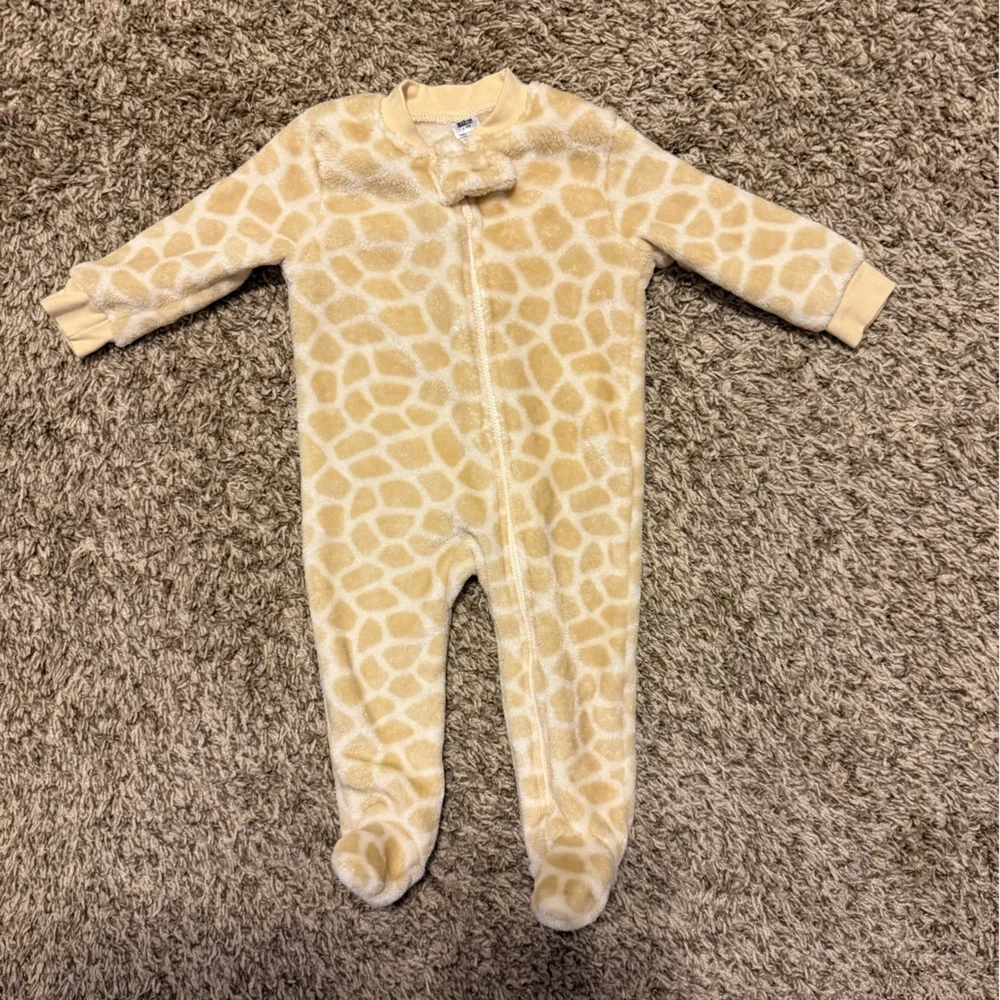 Bundle of 5 Assorted Footie Pajamas
